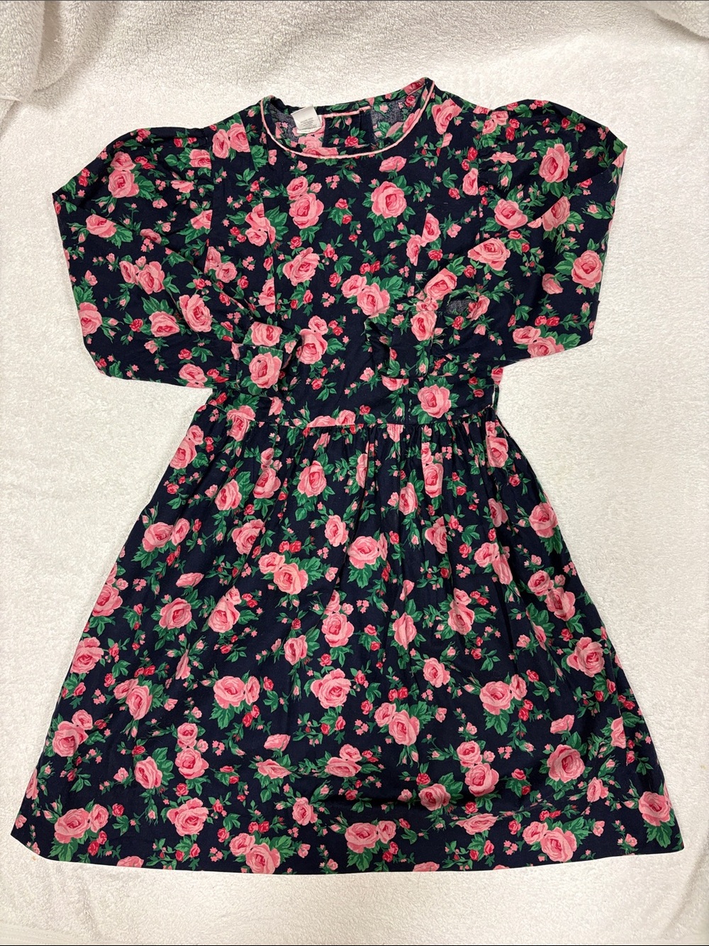 Lands end vintage Girls' Navy Dress with Pink Rose fitted waist girls 8
